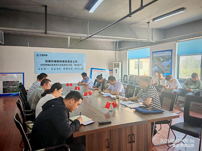 市公管局坚持“执法普法访企”一体推进，实现“监管服务转作风”多效提升